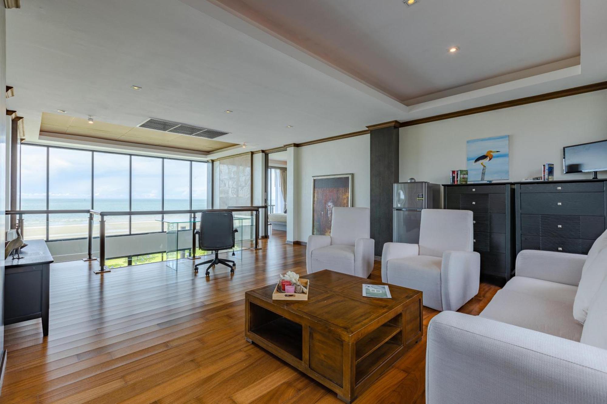 Beachfront Modern 4 Bedroom Pool Villa - Rv HHQ Zewnętrze zdjęcie