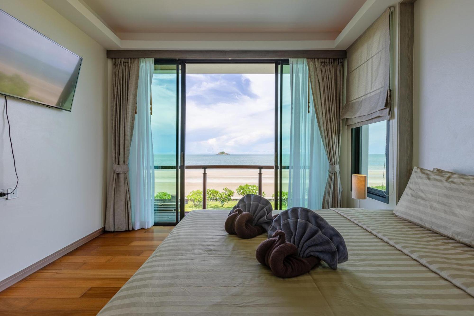 Beachfront Modern 4 Bedroom Pool Villa - Rv HHQ Zewnętrze zdjęcie